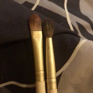 Eye brushes